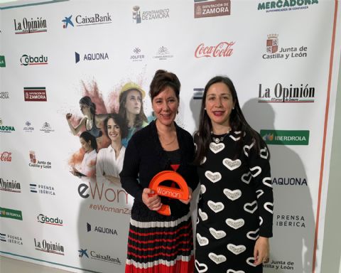 Premio Mujer Emprendedora.